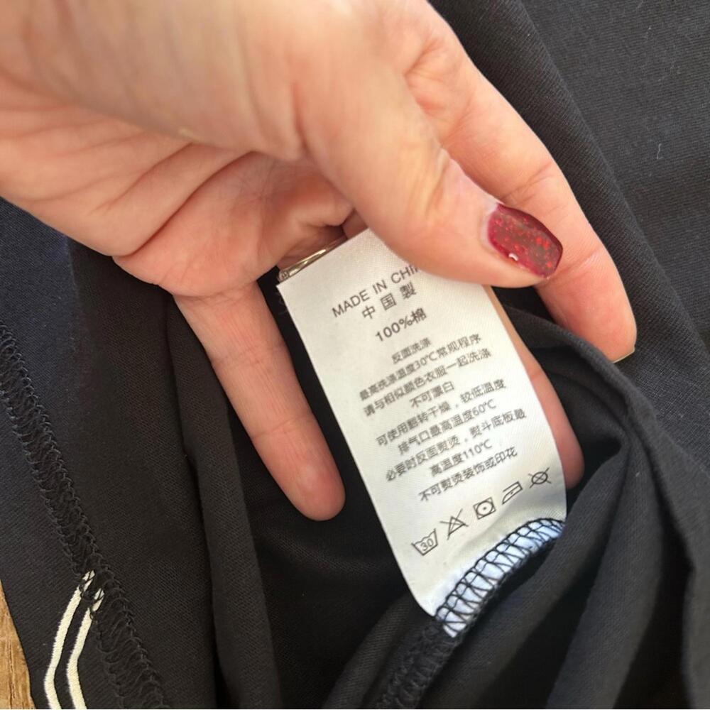 KOISEA Sukajan Style Red Koi Painted T Shirt in Black US Size S-M NWT - Picture 6 of 12